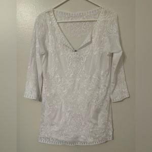 White House/Black Market White Tunic Top, Attached White Camisole. Size M NWT.